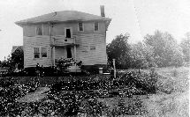 1721 Woodland