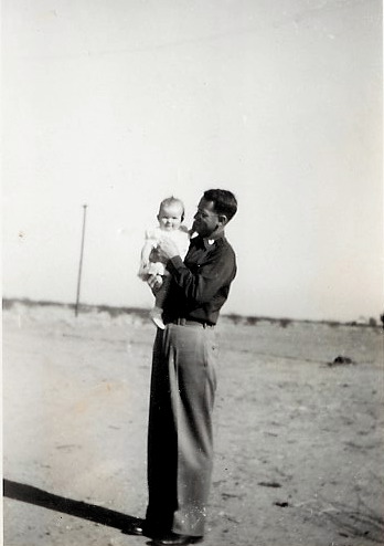 Aztec AZ 1943