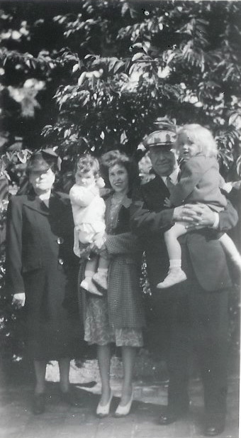 Pat, Cathy, Mildred, Grandparents, June 1946, San Francisco