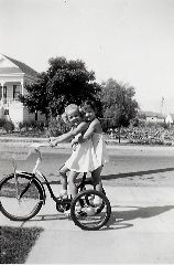Pat and Cathy on trike