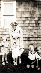 Pat, Cathy, Grandma Agans